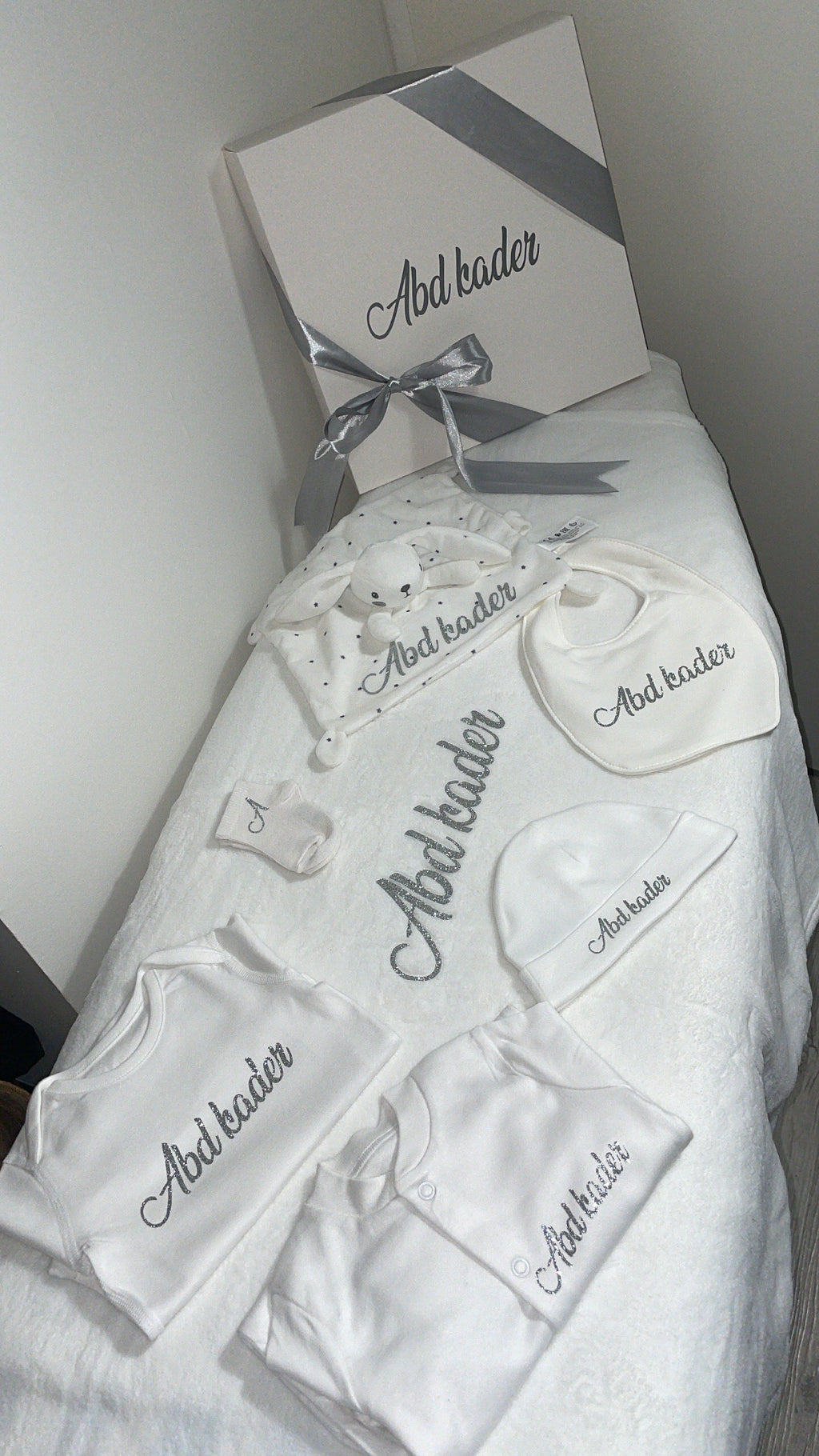 Coffret bébé en flocage