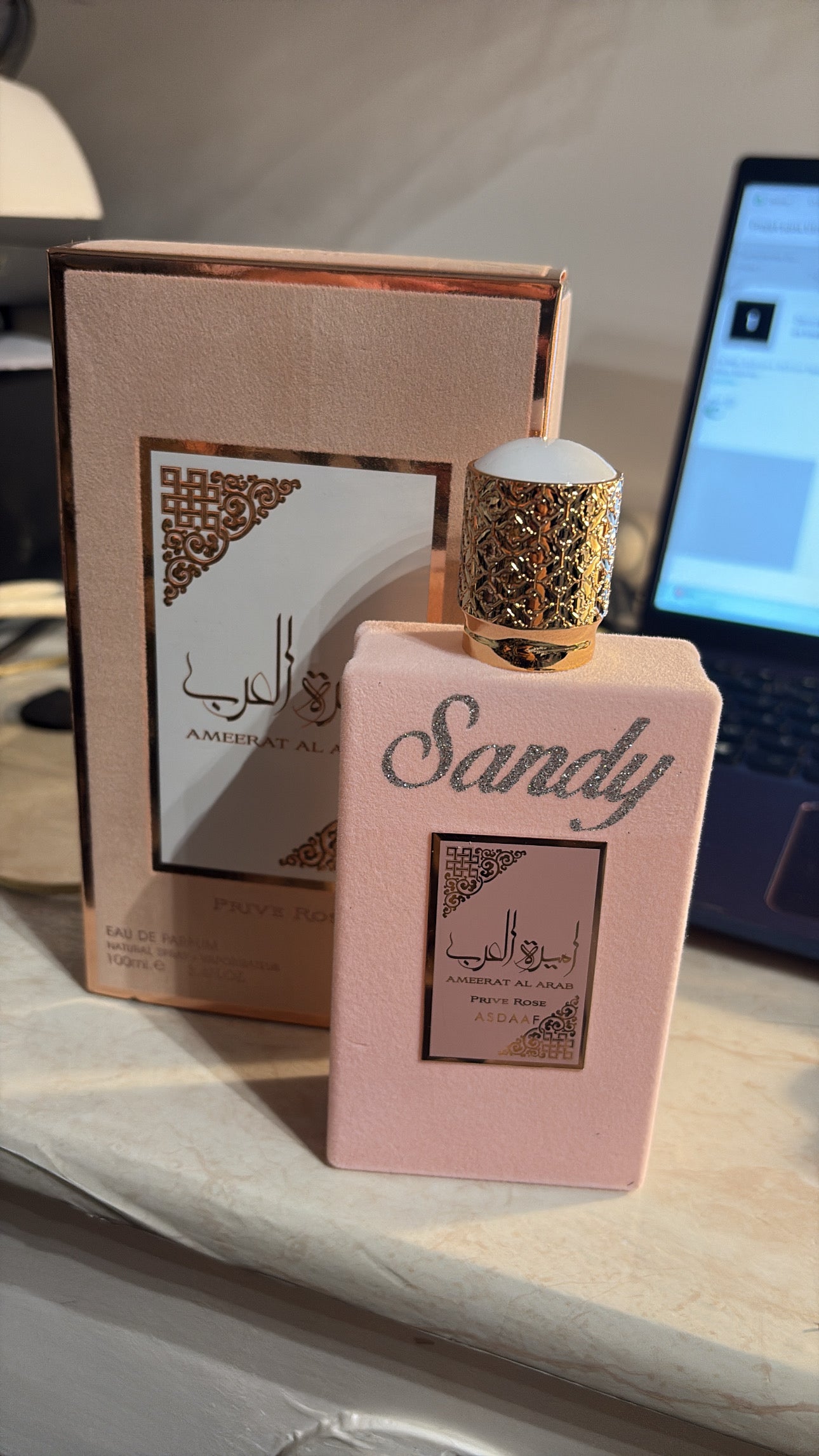 Parfum femme avec sa belle boîte
