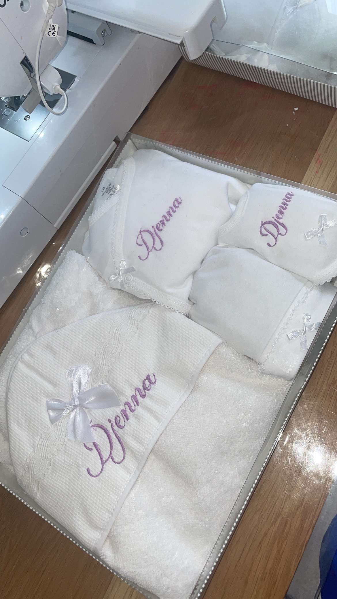 Coffret cape de bain , body ect…