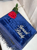 Tapis bleu nuit brodé