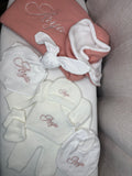 Coffret bébé brodé