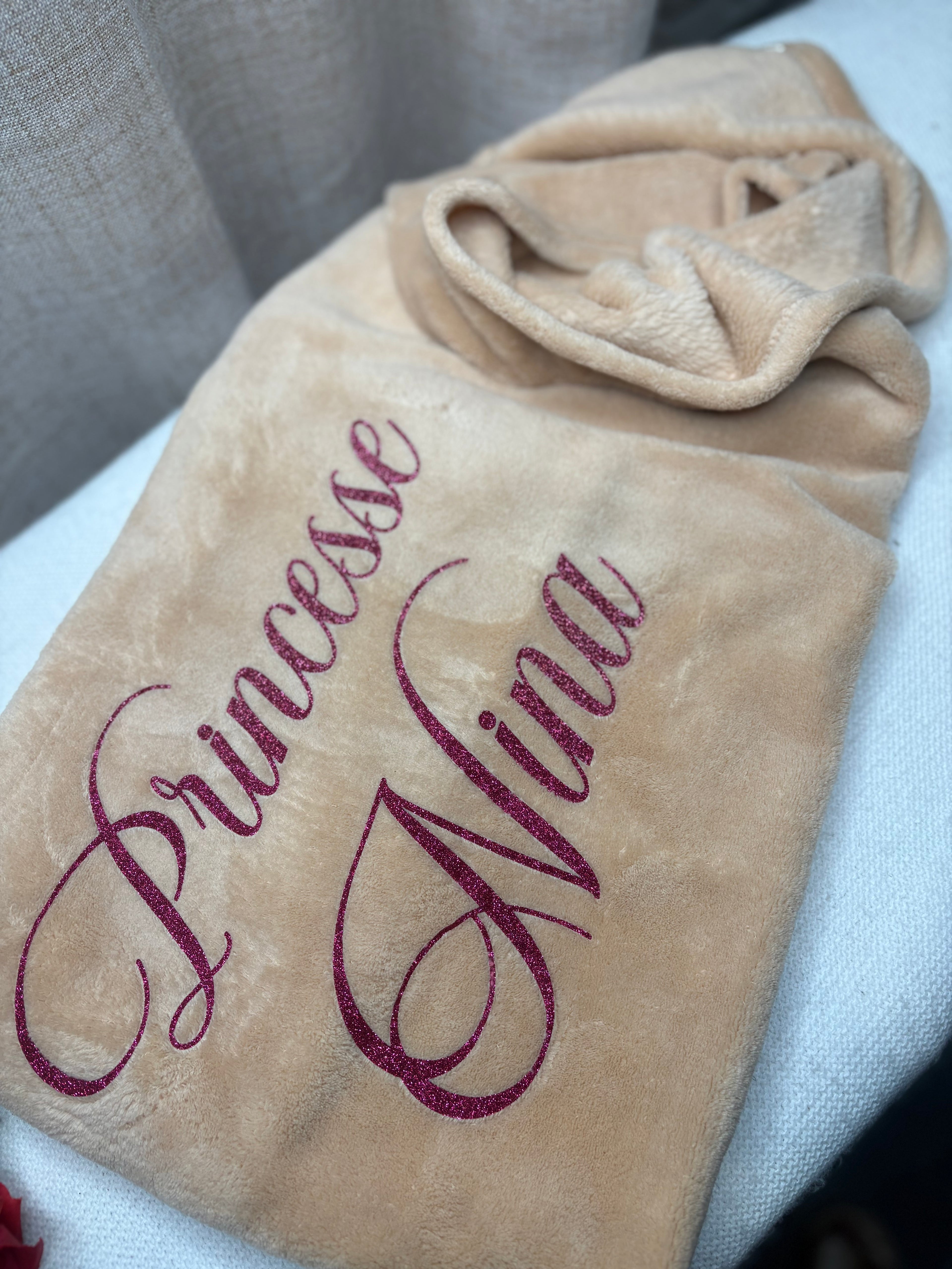 Couverture beige polaire