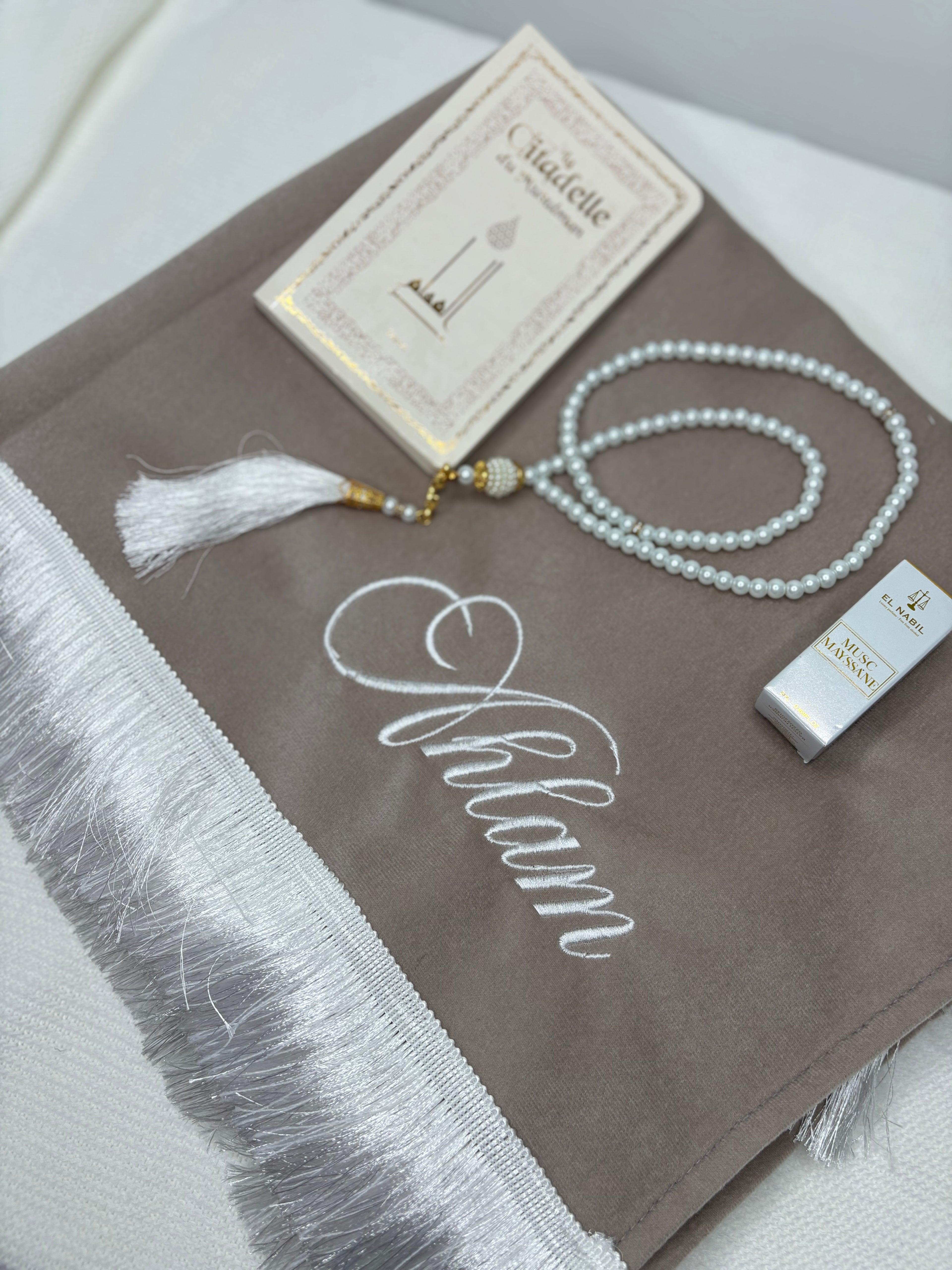 Tapis de prière, citadelle et tasbih
