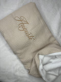 Couverture tissus cadrillage beige