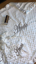 Couverture et doudou en broderie