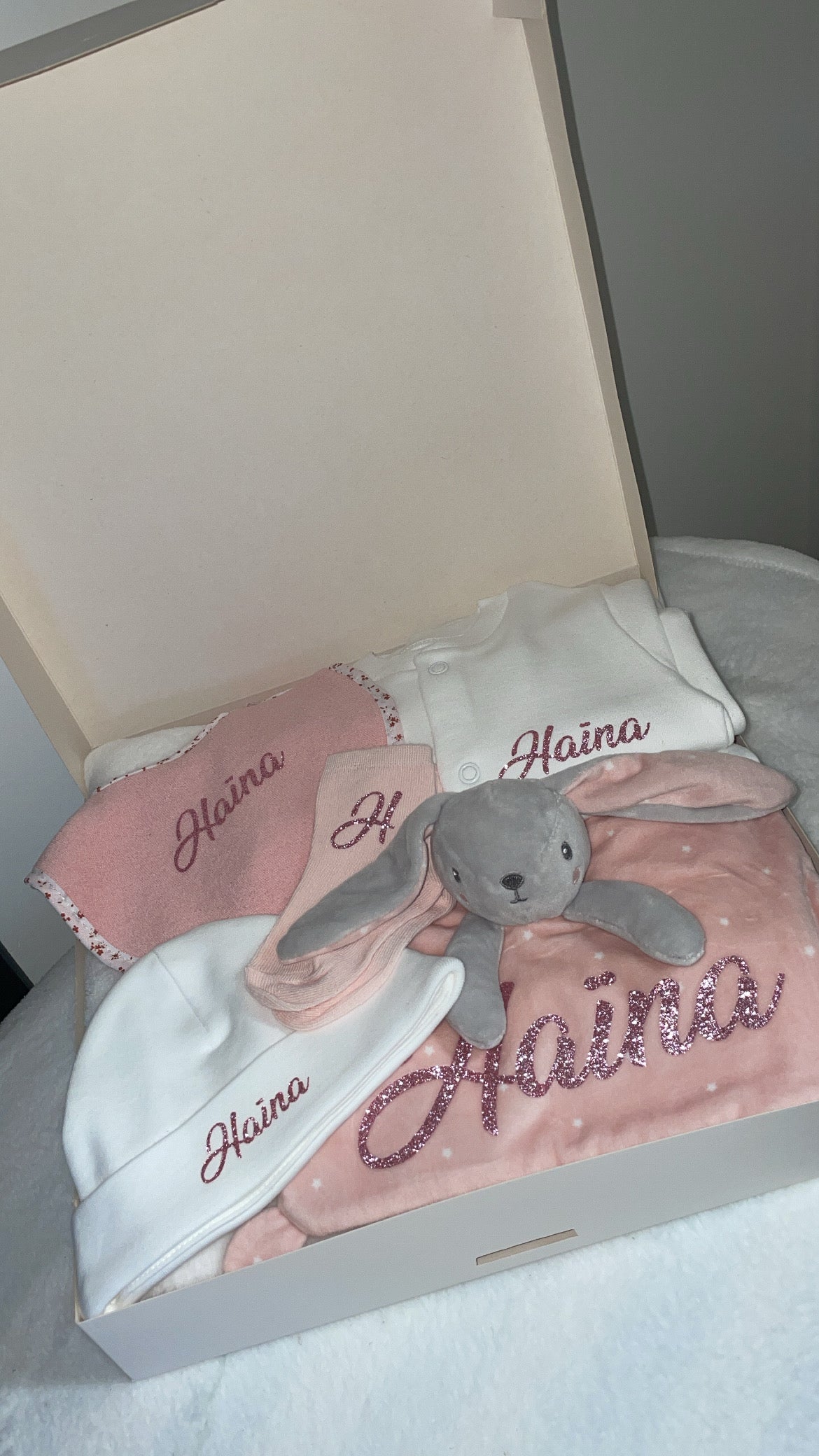 Coffret bébé en flocage