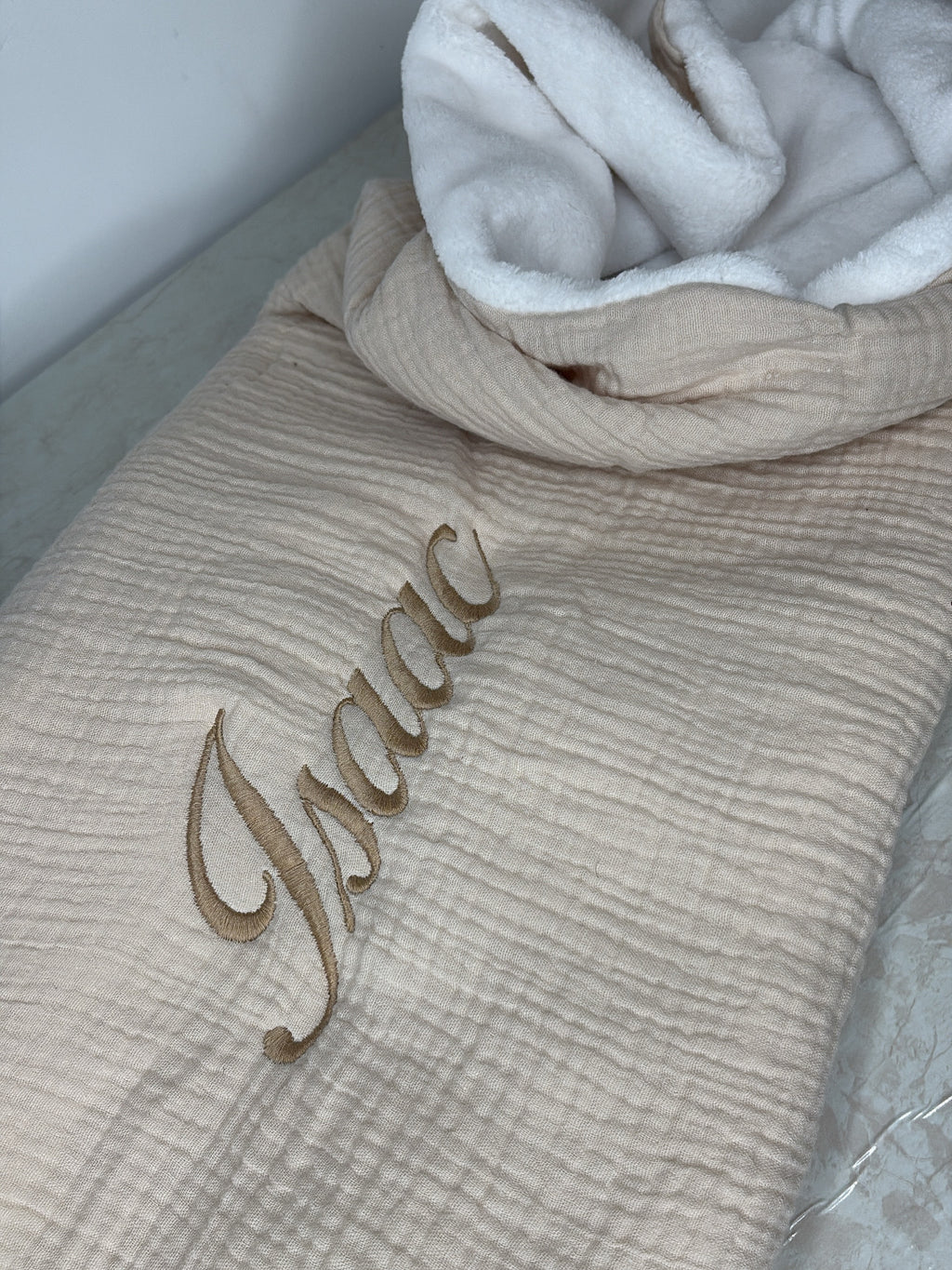Couverture beige