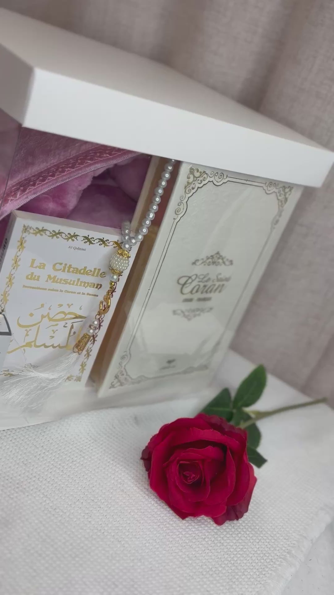 Coffret coran rose et blanc