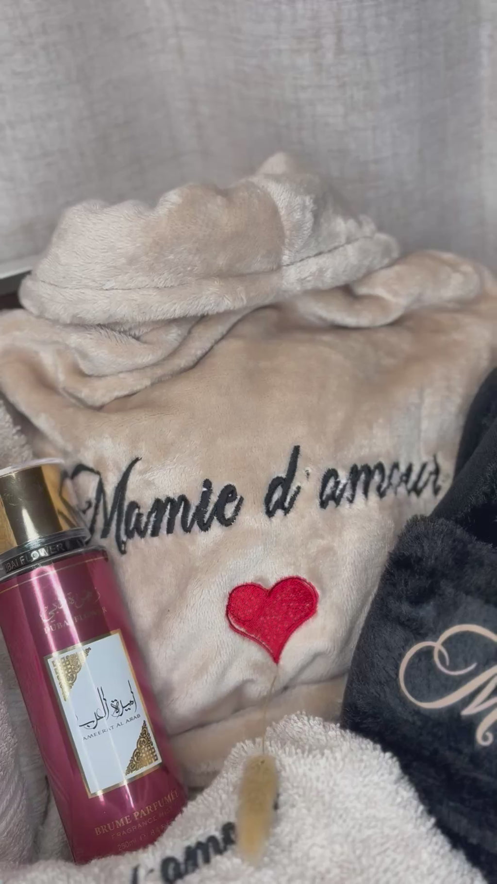 Coffret serviette peignoir chausson brume